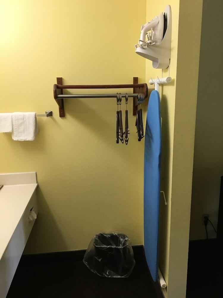 Days Inn Lamont/Monticello Luaran gambar