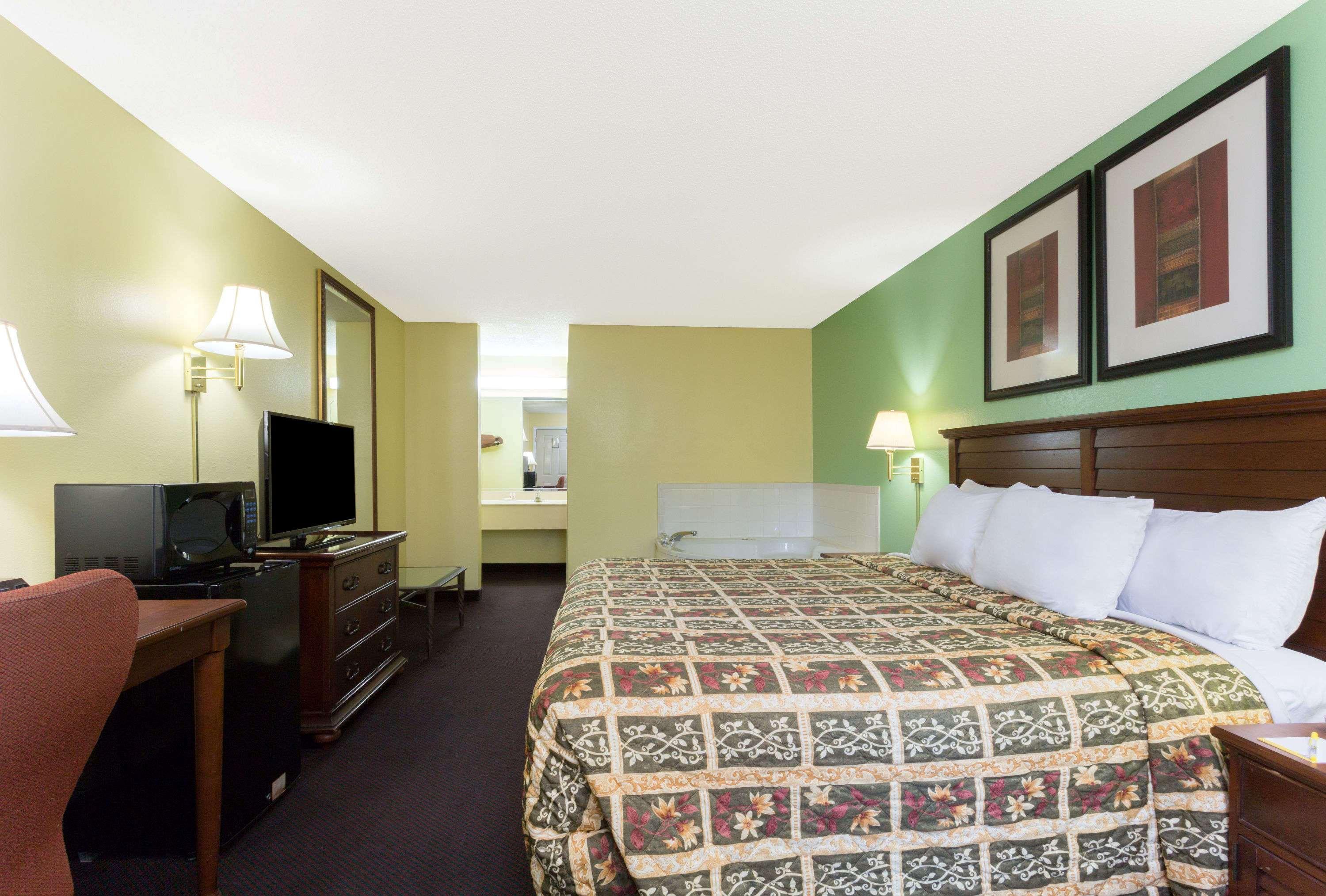 Days Inn Lamont/Monticello Luaran gambar